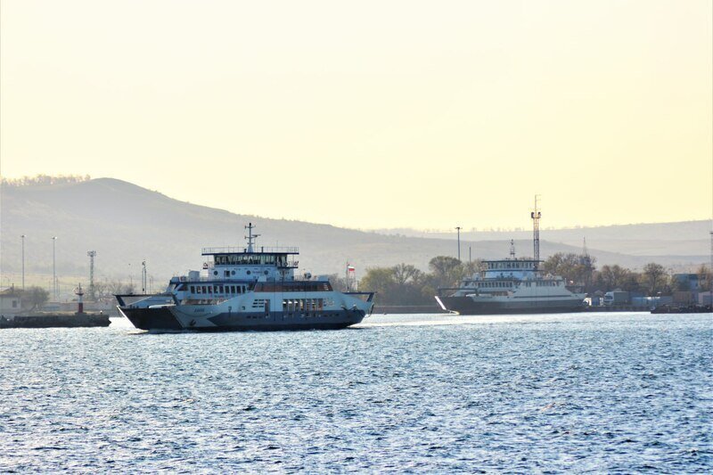 В результате мониторинга выявлено два факта загрязнения нефтепродуктами в Керчи и Ленинском районе