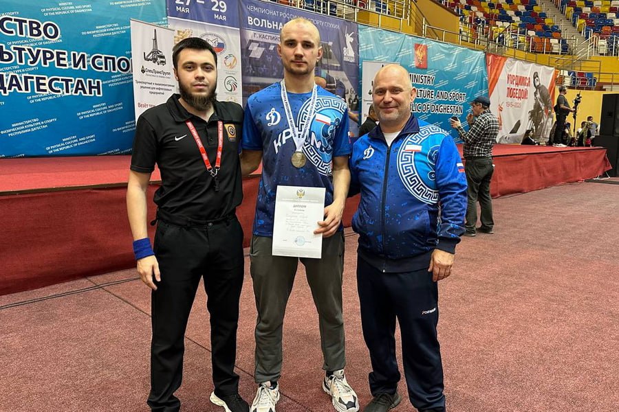 Крымчанин завоевал серебро на Чемпионате России по вольной борьбе