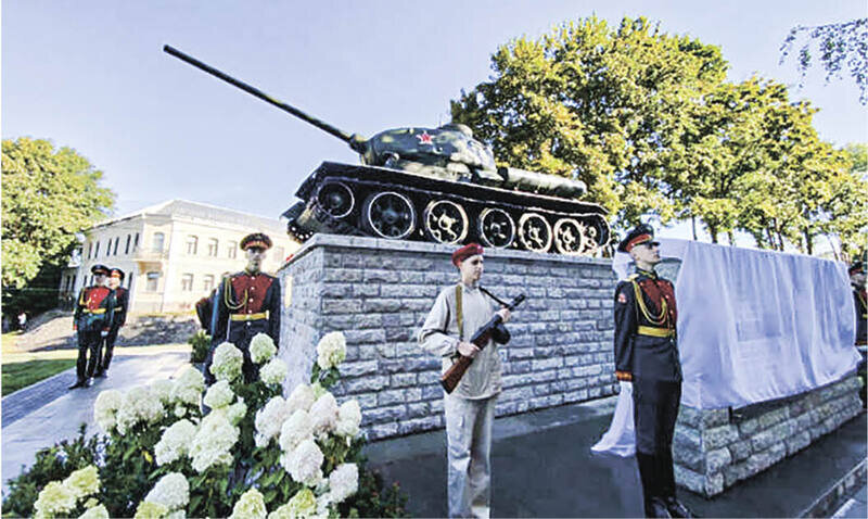 Не молчим и помним: как Россия ведёт борьбу с либеральным фашизмом