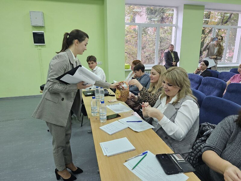 В Симферополе выберут лучшего классного руководителя