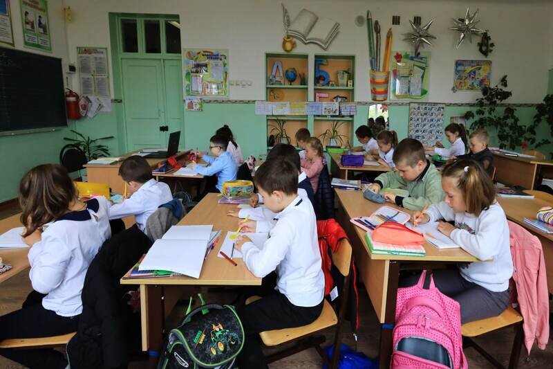 Школы Крыма не будут переводить на удалёнку 