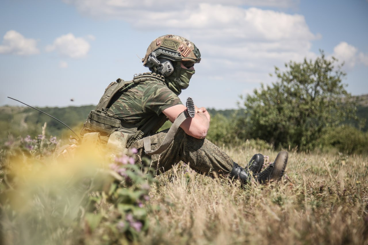 Из Ялты в зону СВО отправили 50 коробок гуманитарной помощи