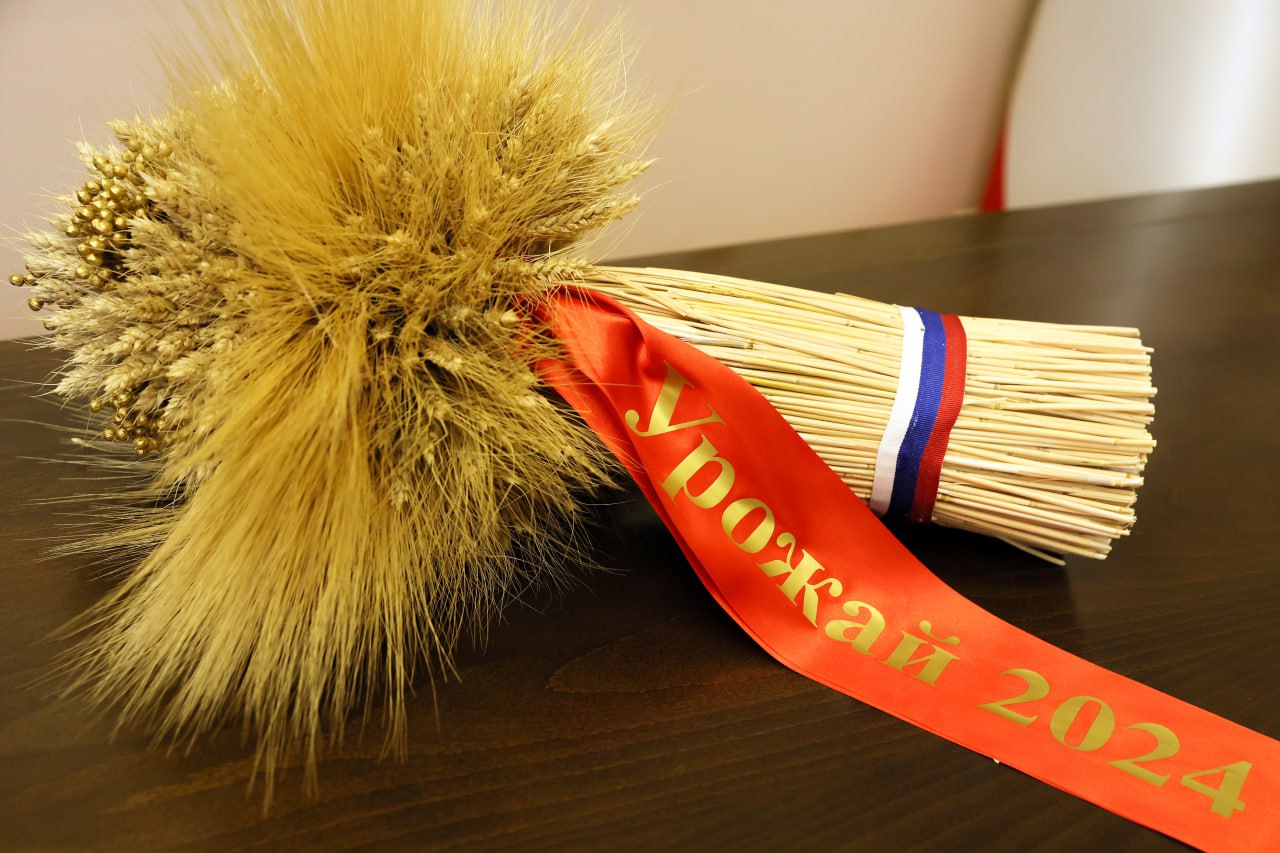 Аксёнов: крымские аграрии намолотили полтора миллиона тонн зерна