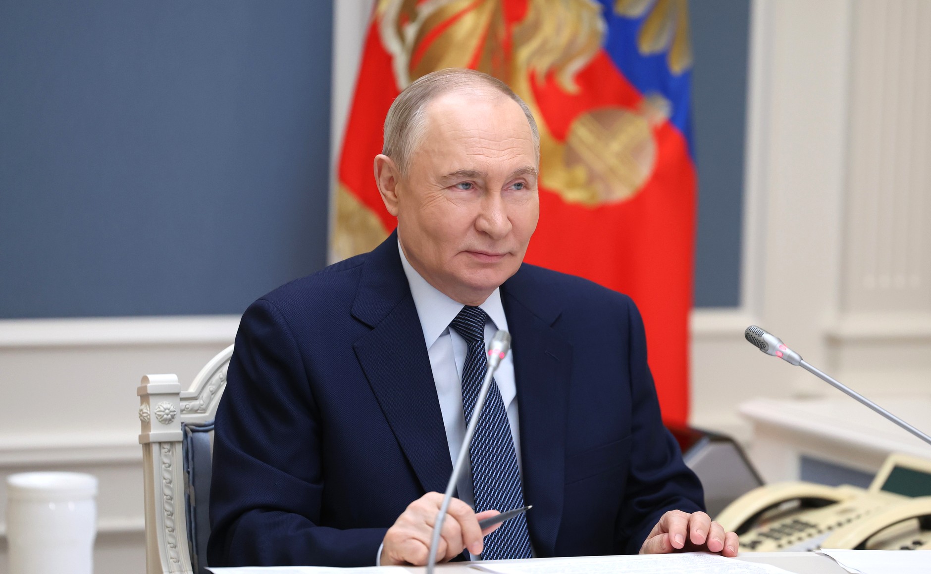 Путин ответил на вопрос жительницы Крыма, как ему удаётся сохранять молодость