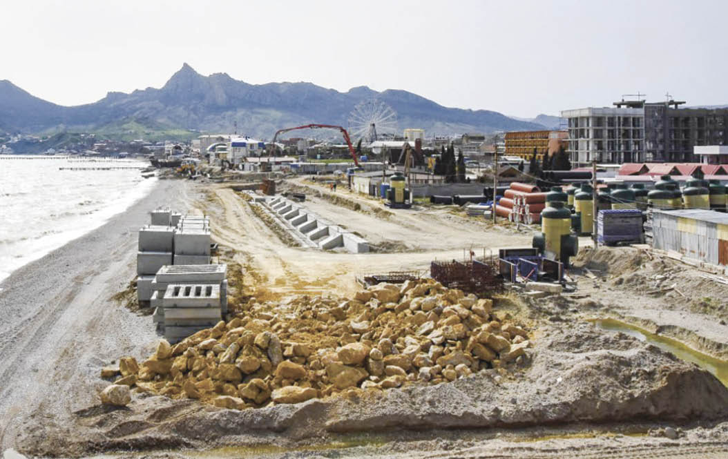 В Коктебеле реконструируют набережную: на каком этапе работы