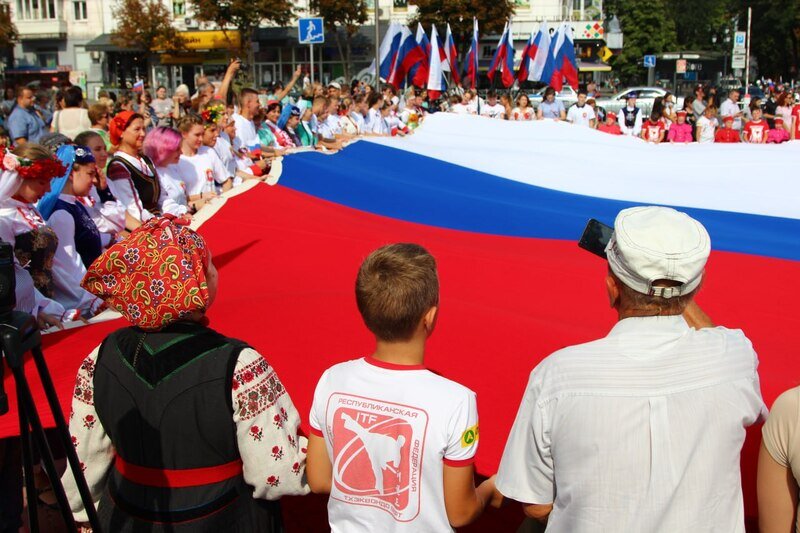 12 июня: какой сегодня праздник