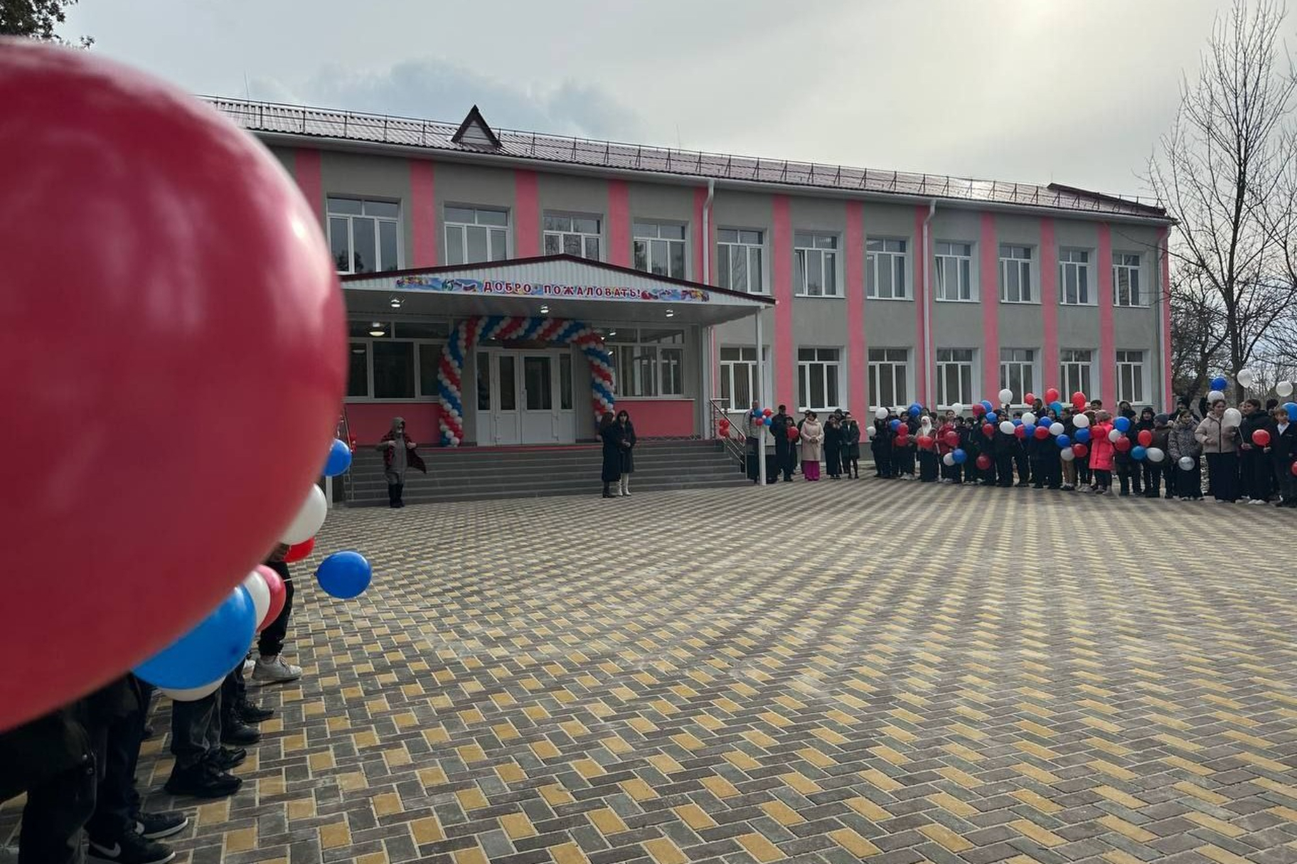 Новая школа, умные светофоры и современный УЗИ-аппарат: что изменилось в регионах Крыма за неделю