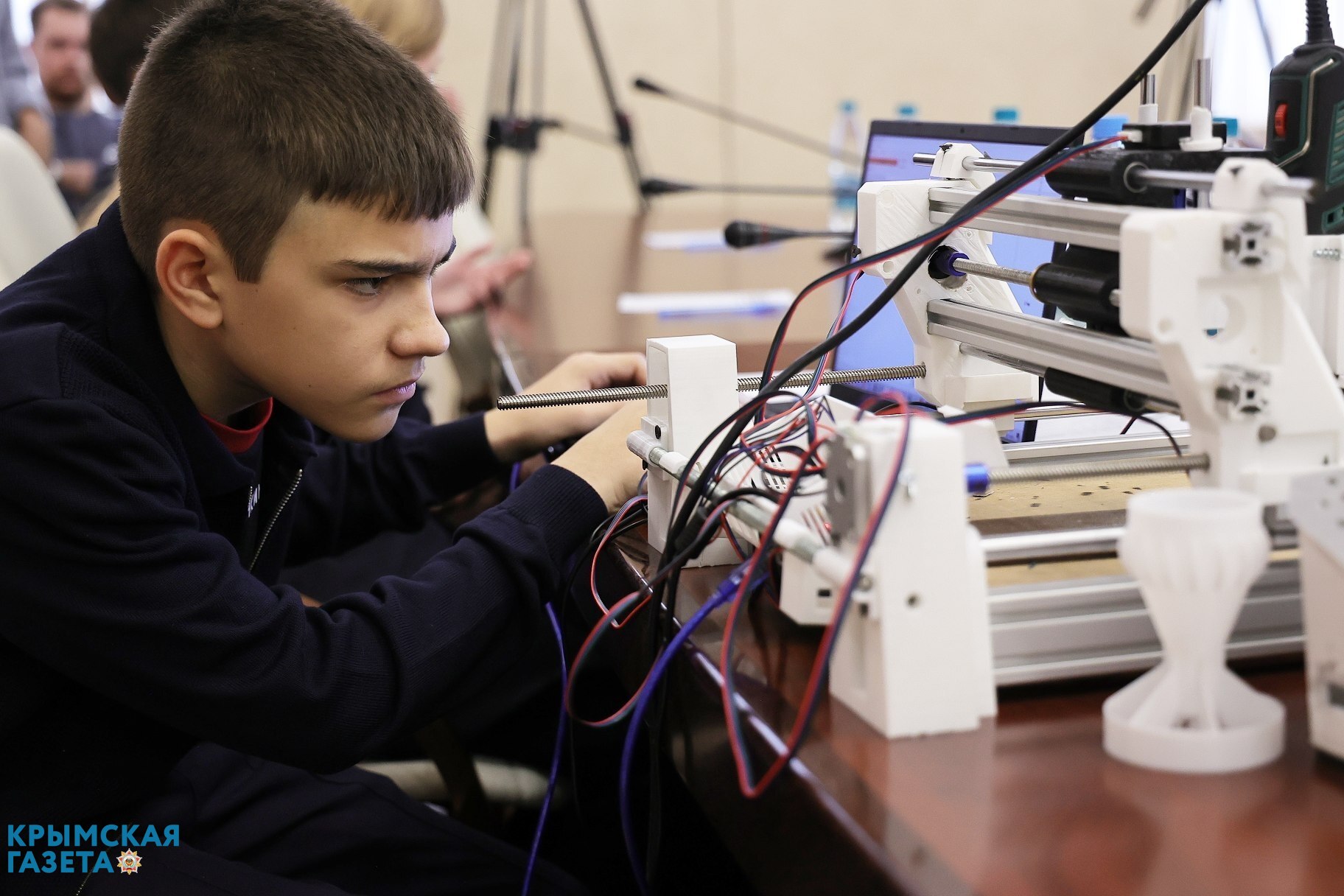 Юные изобретатели Крыма представили свои технические разработки 