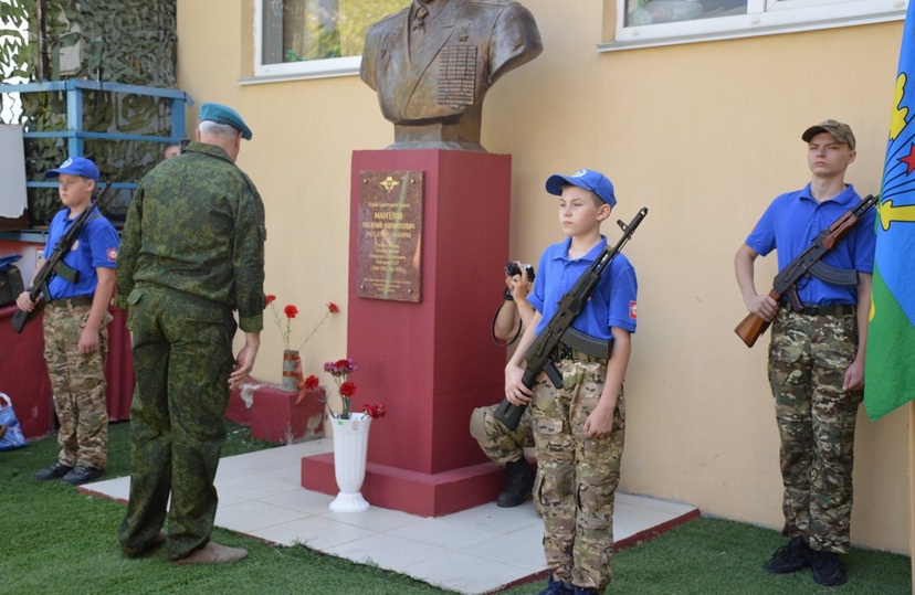 День Воздушно-десантных войск отметили в Ялте военно-спортивным фестивалем