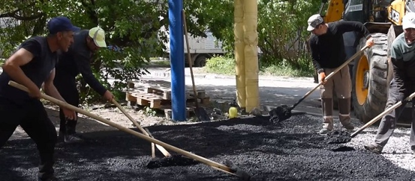 В Симферополе благоустроят к лету 10 дворовых территорий