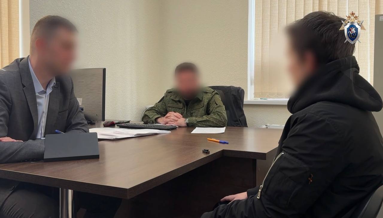 Спланировал поджог здания в Симферополе: в Крыму арестовали 18-летнего неонациста по подозрения в подготовке теракта