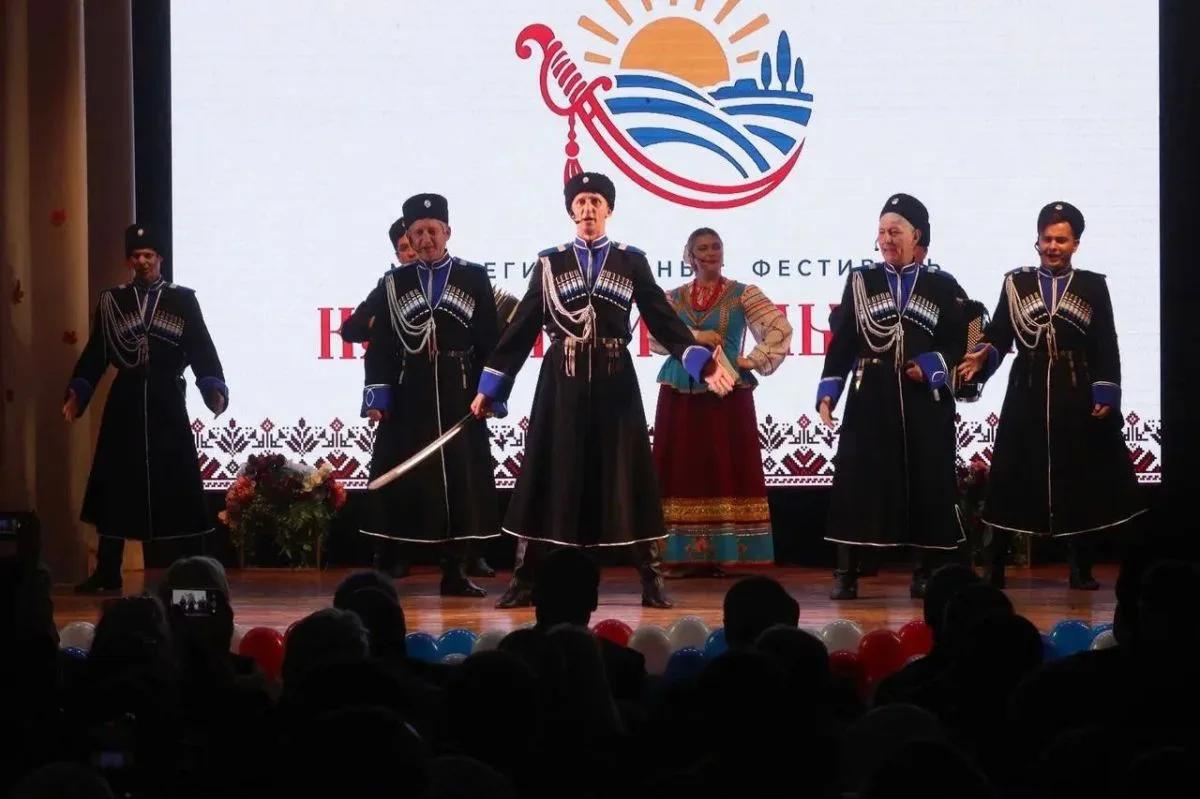 Казаки Крыма приняли участие в Межрегиональном фестивале казачьей культуры