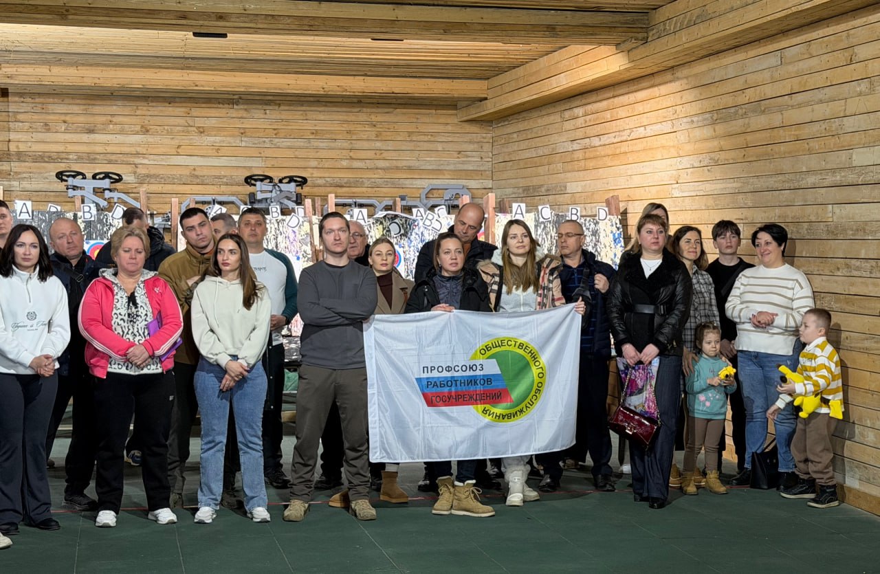 В Симферополе ко Дню защитника Отечества прошёл турнир по пулевой стрельбе 