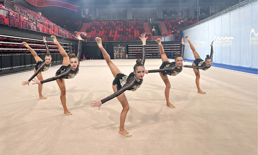 Звезды крымской Школы олимпийского резерва по художественной гимнастике