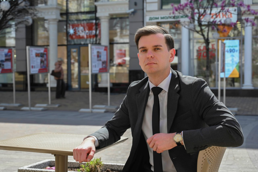 Политолог Иван Мезюхо: о том, чем России  может быть выгоден конфликт США и Ирана и почему время на нашей стороне