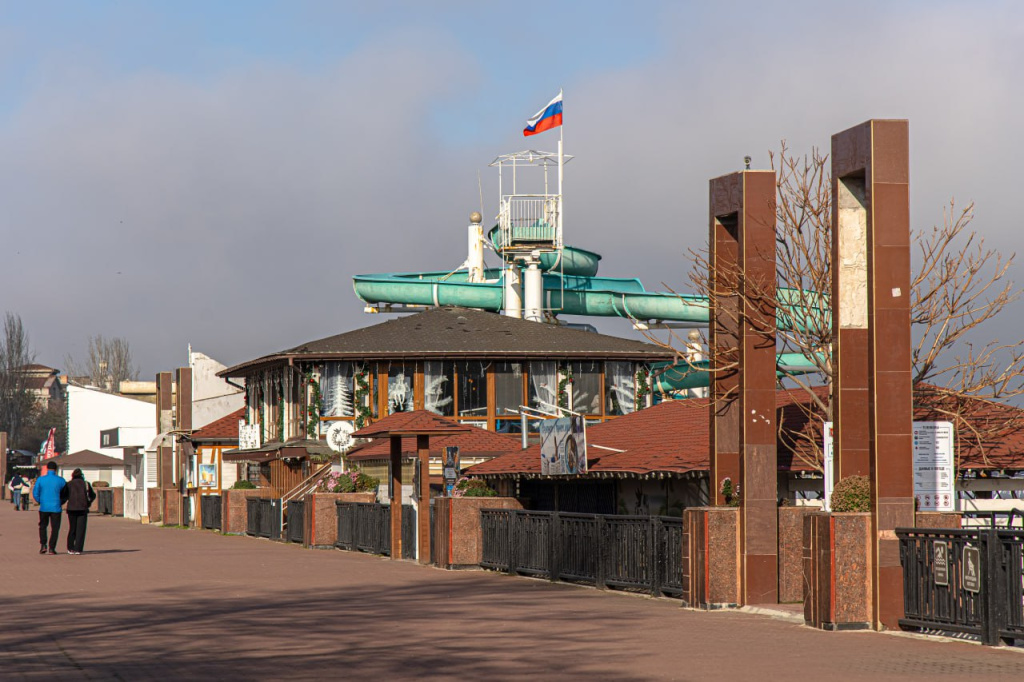 Какие улицы Феодосии перекрыты и как изменилось движение общественного транспорта 23 апреля 