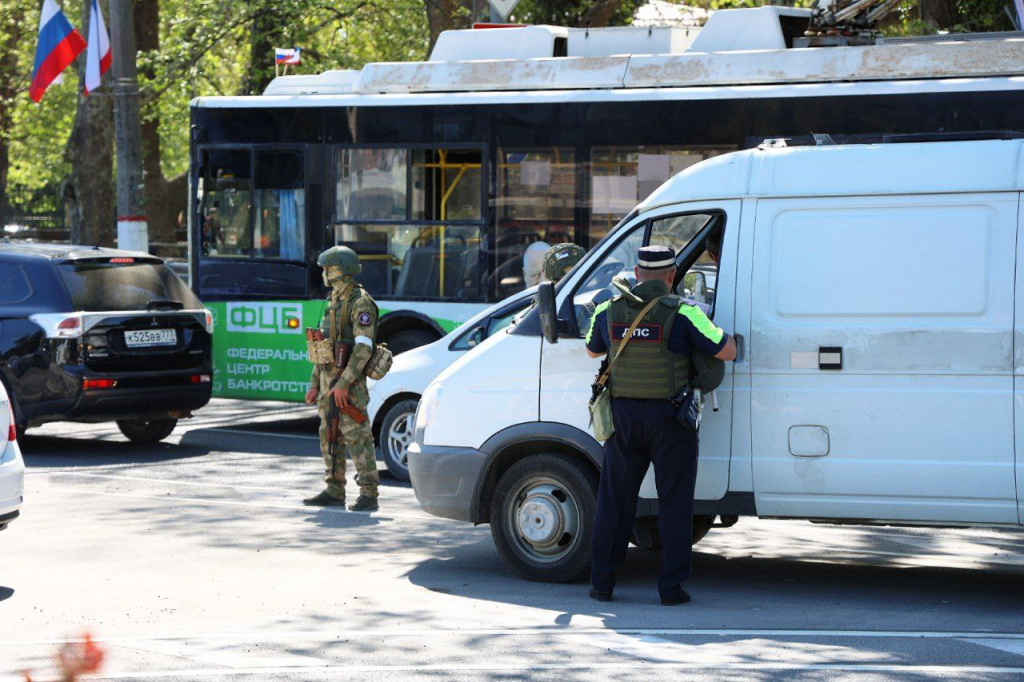 Аксёнов поблагодарил добровольцев «Барс-Крым» за оказание помощи Министерству обороны и правоохранительной системе