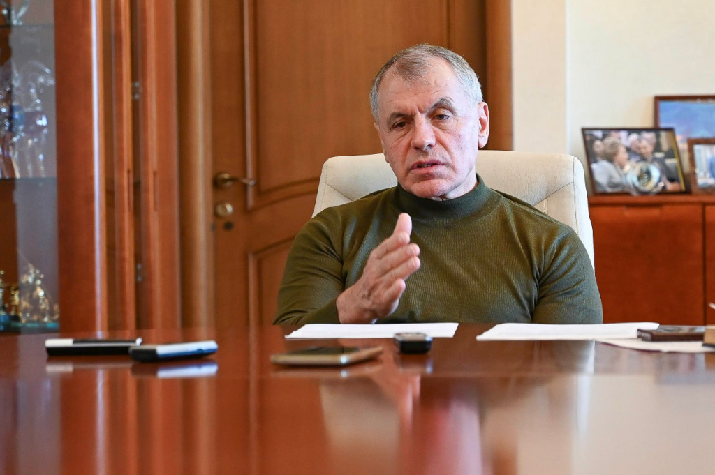 Почему перестройка не дала того, чего от неё ждали: Константинов - о Горбачёве, КГБ и упущенных возможностях