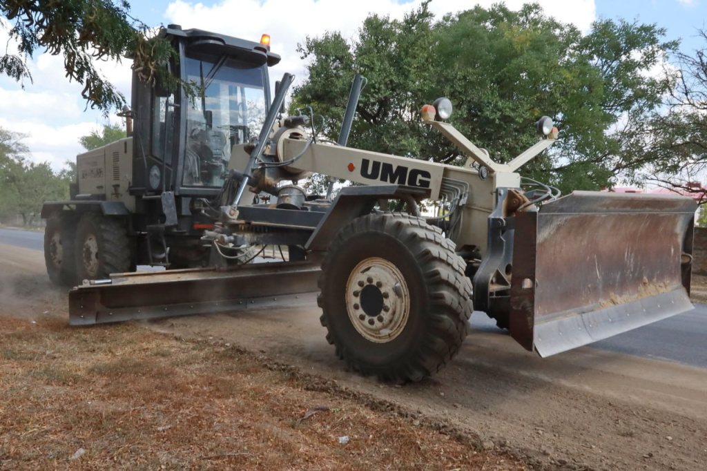 В Крыму выровняют грейдером более четырёх тысяч километров грунтовых дорог
