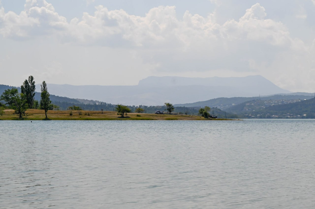 На сколько заполнены крымские водохранилища, где обновляют водоводы и как решают проблему аварий на сетях