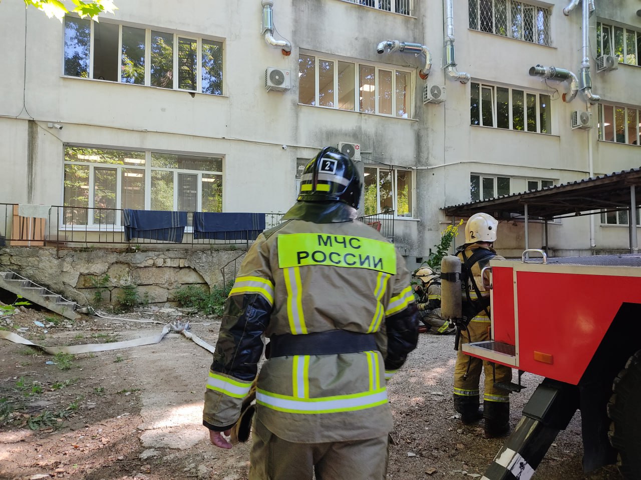 В симферопольской больнице прошли масштабные учения МЧС